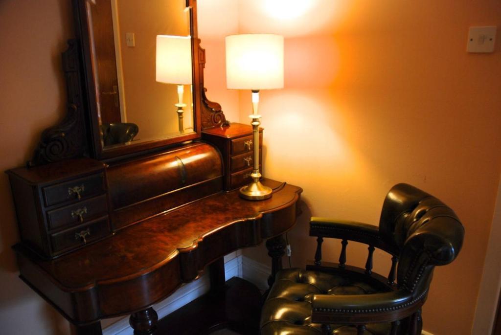 The Old Coach House Hotel Avoca Room photo